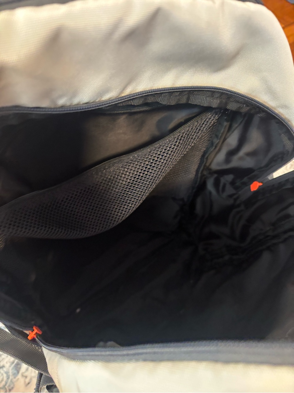 Adidas Core Advantage 3 Backpack Beige Black Grey with Laptop Pocket - Picture 7 of 9